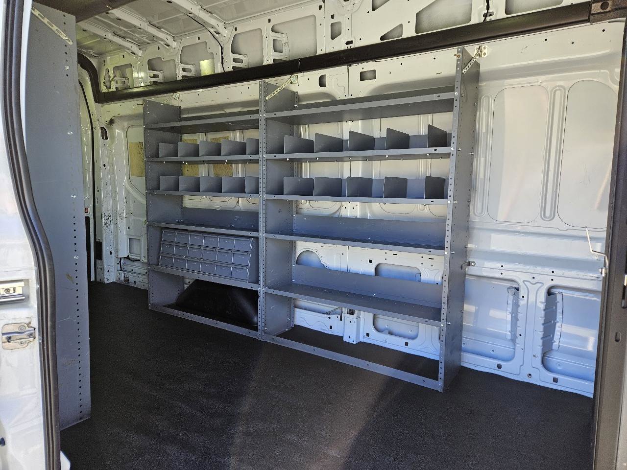 Used 2016 Ford Transit 250 148 High Roof Extended image 26