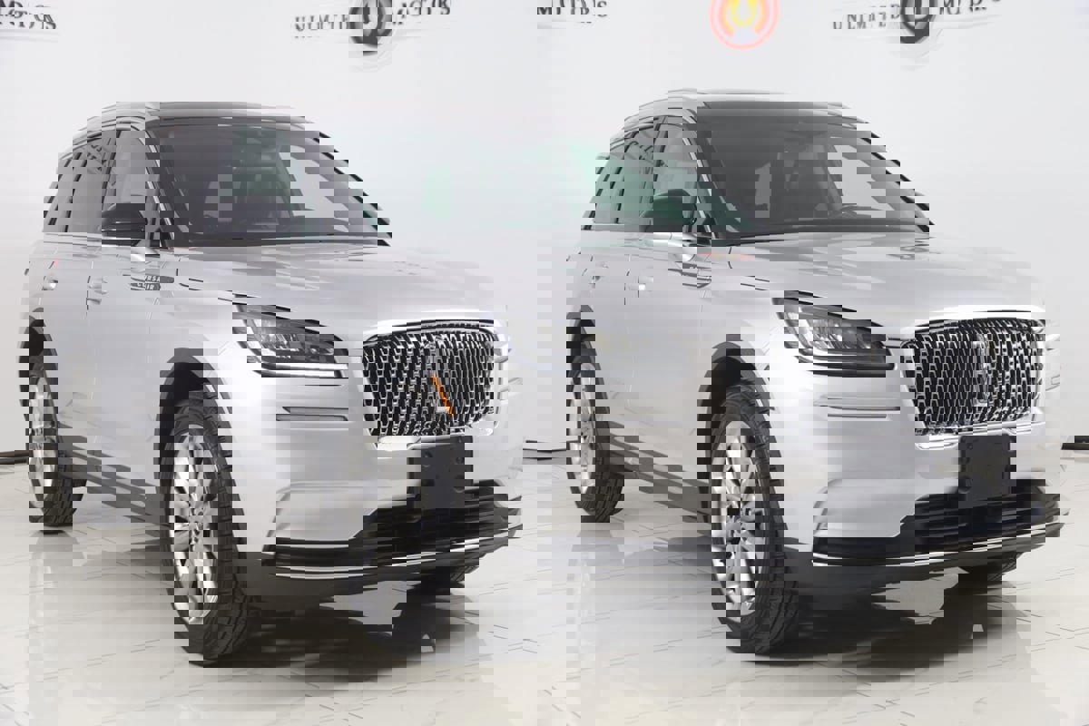 Used 2020 Lincoln Corsair FWD w/ Premium Package image 20