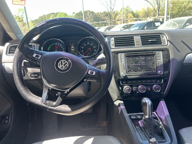 Used 2016 Volkswagen Jetta SEL Premium image 8