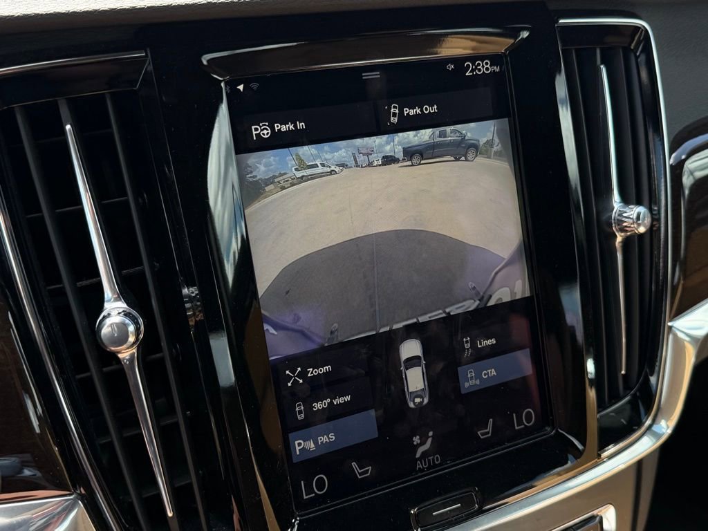 Used 2018 Volvo S90 T6 Momentum w/ Protection Package Premier image 21