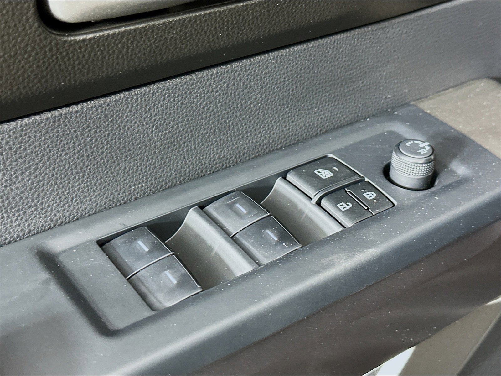 New 2026 Toyota Tundra SR5 image 17