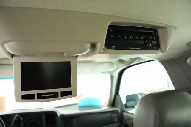 Used 2005 GMC Yukon XL 2500 SLT w/ SLT Preferred Equipment Group image 17