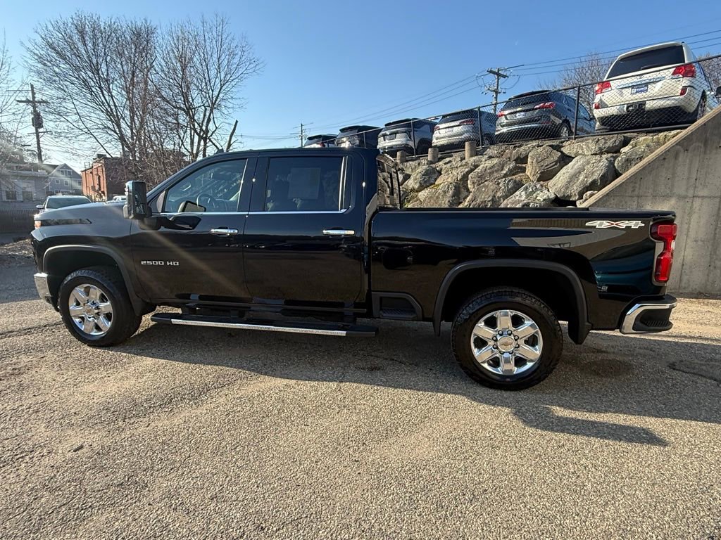 Used 2023 Chevrolet Silverado 2500 LTZ w/ LTZ Convenience Package AWD/4WD image 4