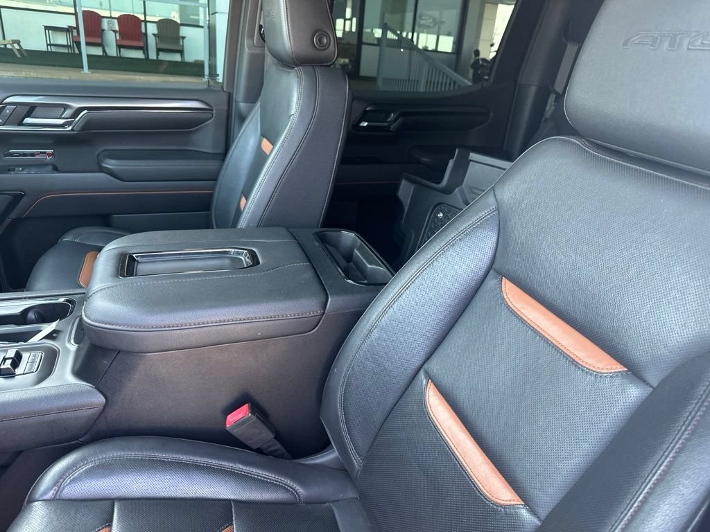 Used 2022 GMC Sierra 1500 AT4 w/ AT4 Premium Package AWD/4WD image 2