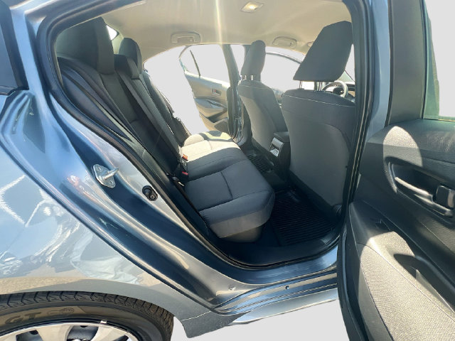 Used 2025 Toyota Corolla LE FWD image 26
