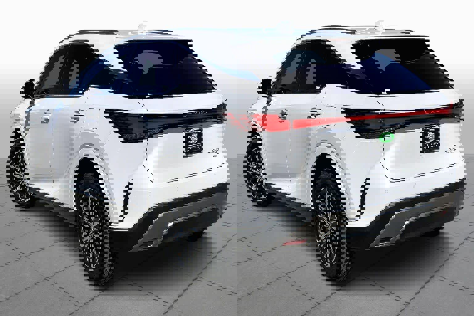 Used 2024 Lexus RX 350 AWD w/ Technology Package image 10