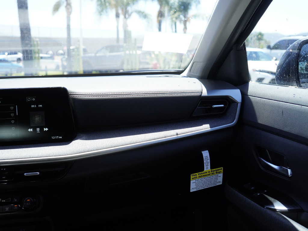 New 2026 Nissan Kicks SV w/ Cold Weather Package FWD image 30