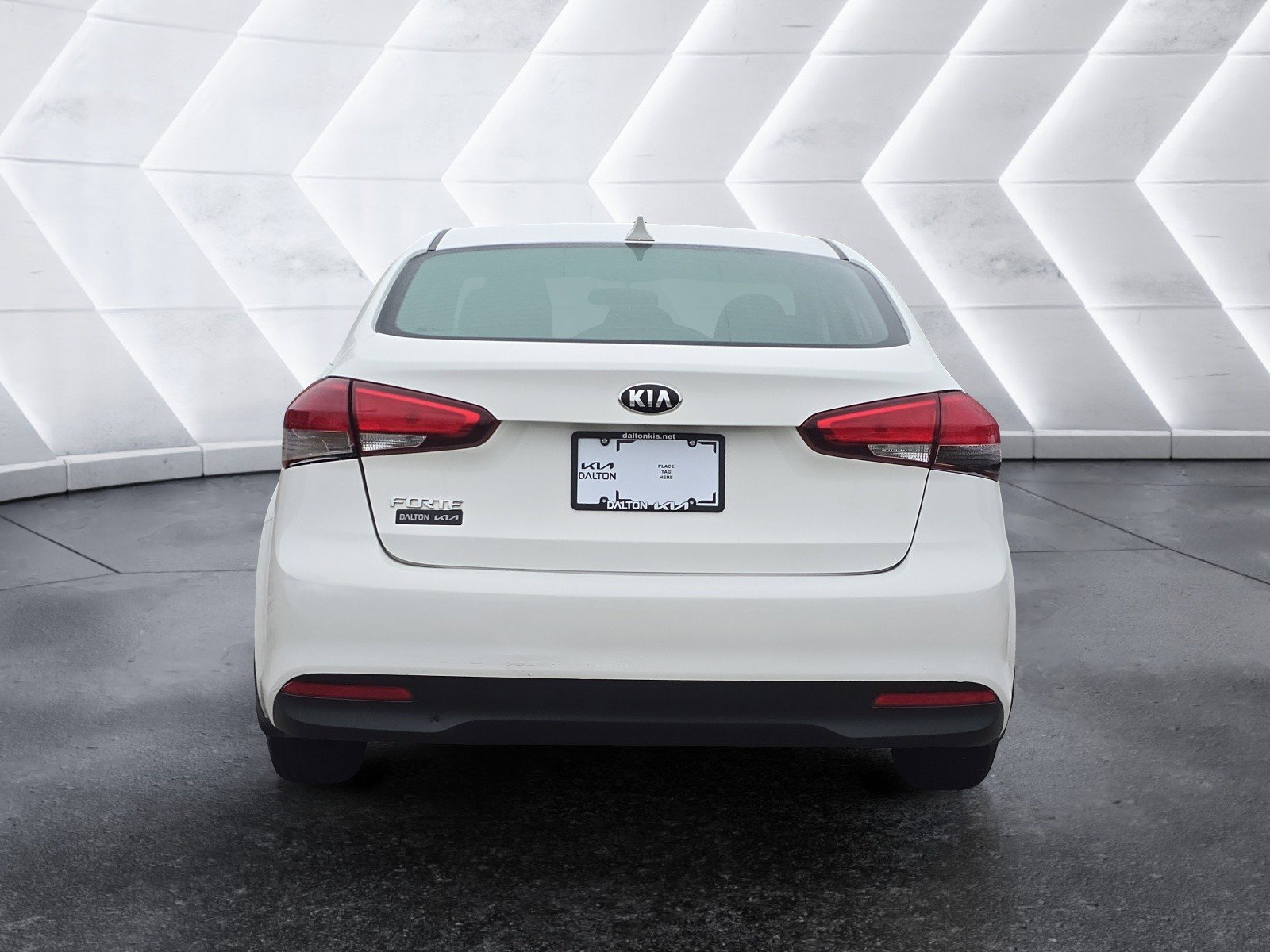 Used 2018 Kia Forte LX image 4