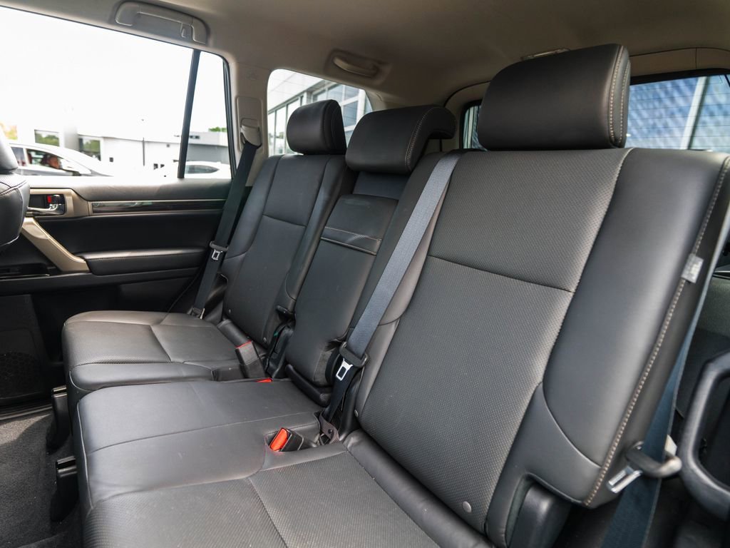 Used 2017 Lexus GX 460 w/ Navigation Package AWD/4WD image 35