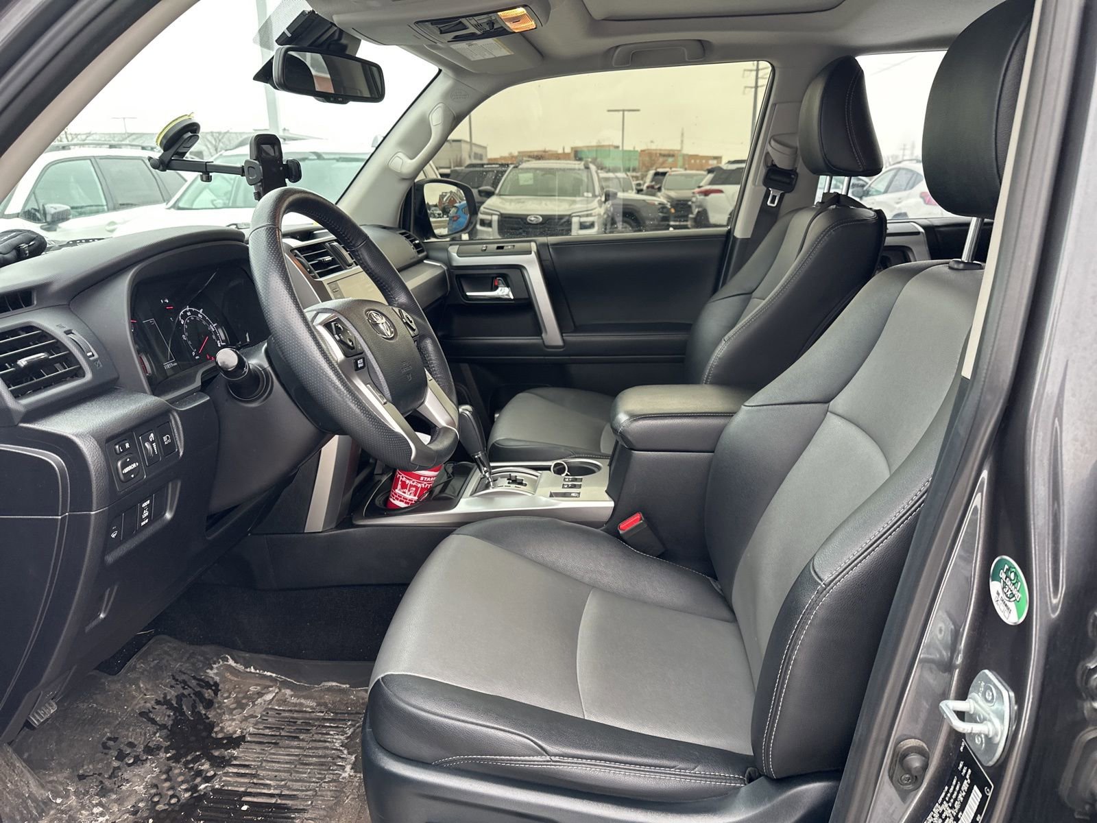 Used 2021 Toyota 4Runner SR5 Premium image 12