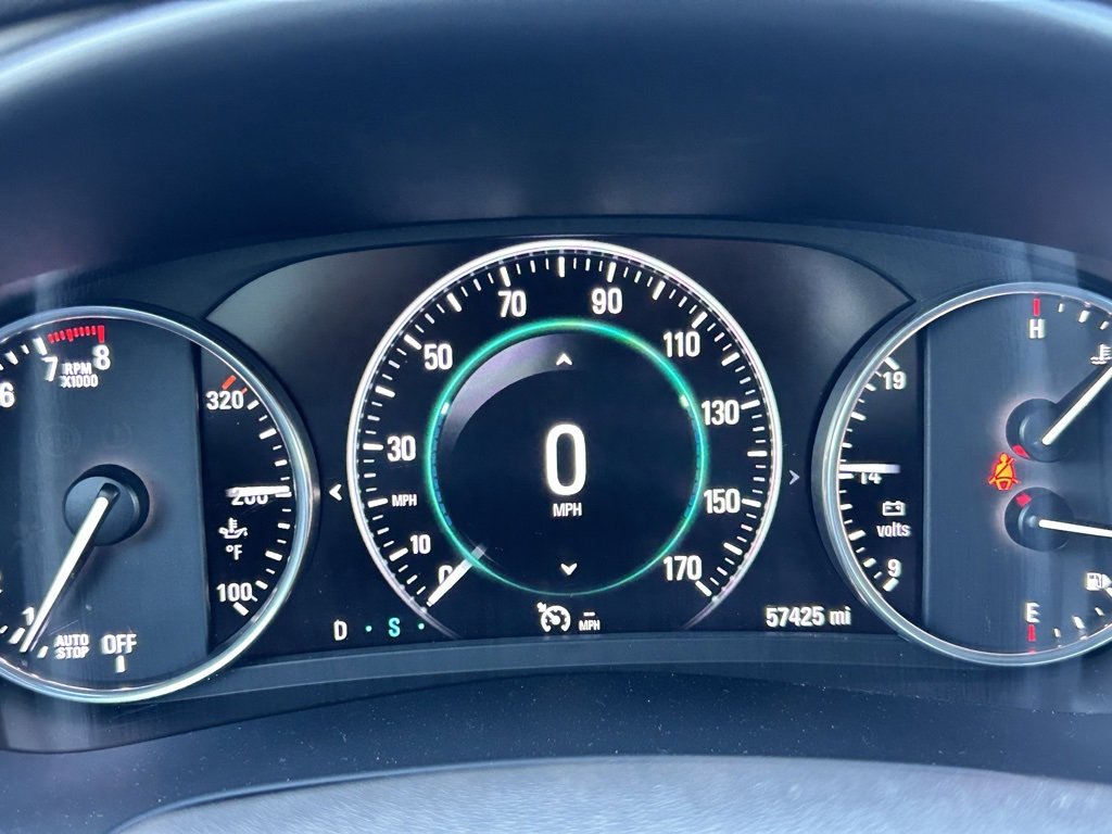 Used 2019 Buick LaCrosse Avenir image 8