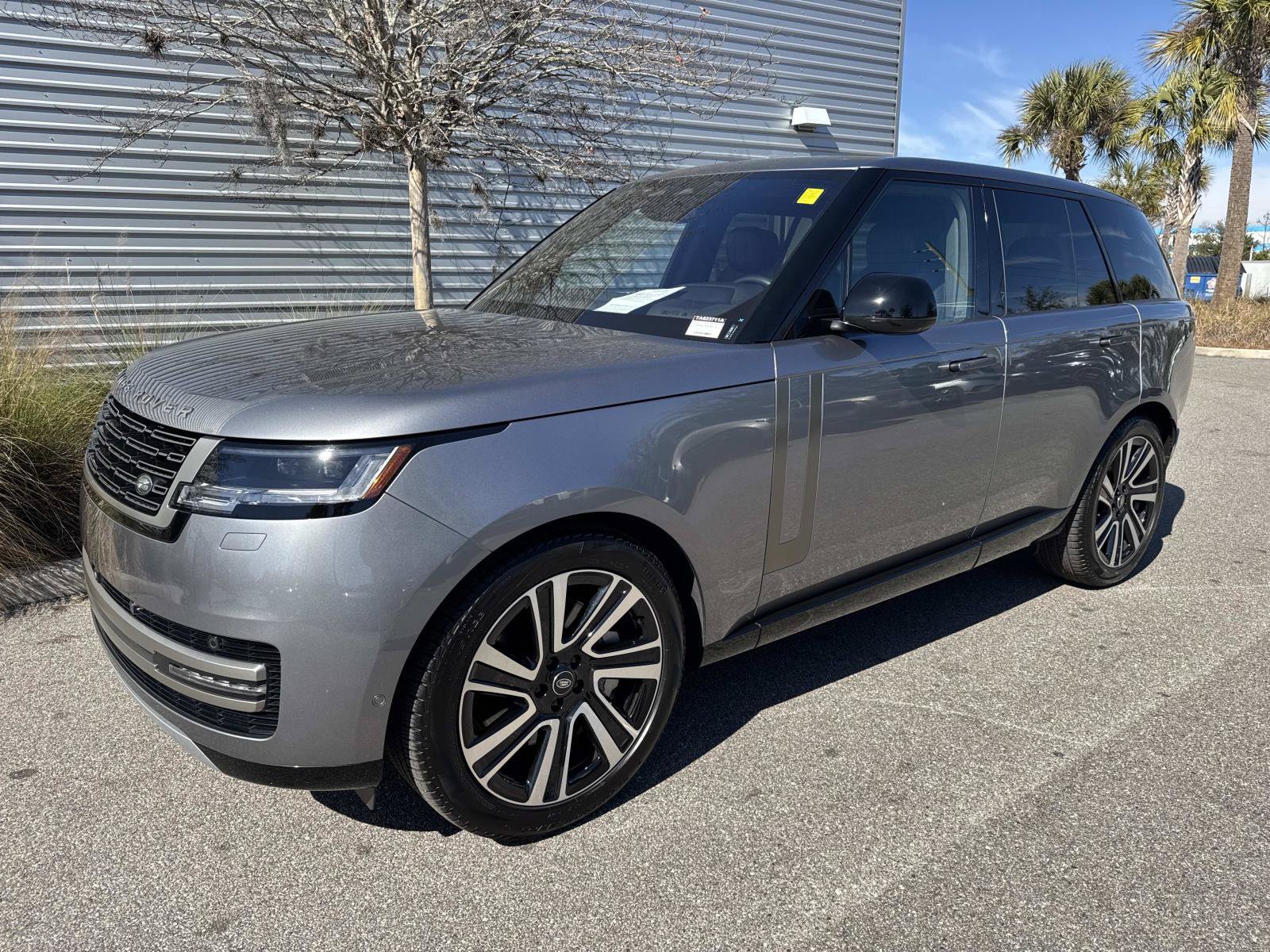 Certified 2023 Land Rover Range Rover SE AWD/4WD image 1