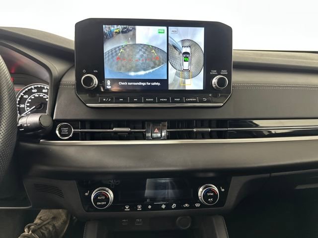 Used 2023 Mitsubishi Outlander SE image 22