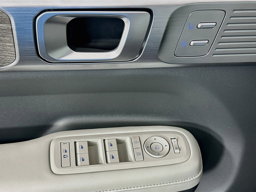 New 2027 Hyundai Santa Fe Calligraphy FWD image 19