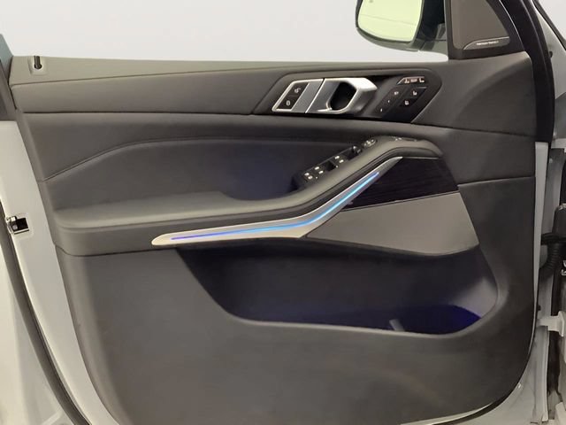 New 2026 BMW X7 M60i AWD/4WD image 23