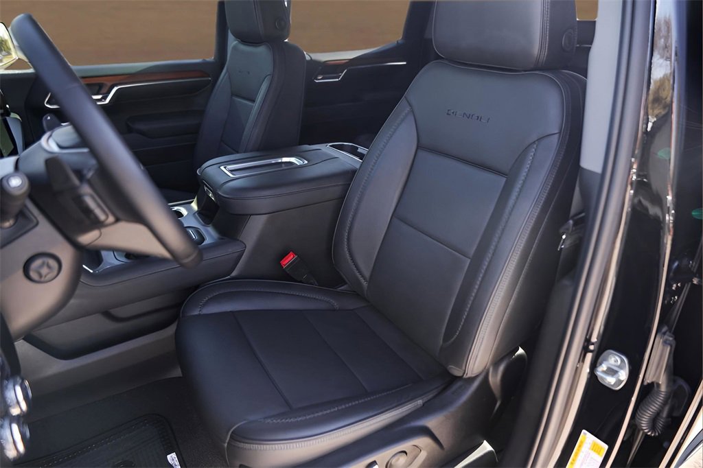 Used 2022 GMC Sierra 1500 Denali image 7