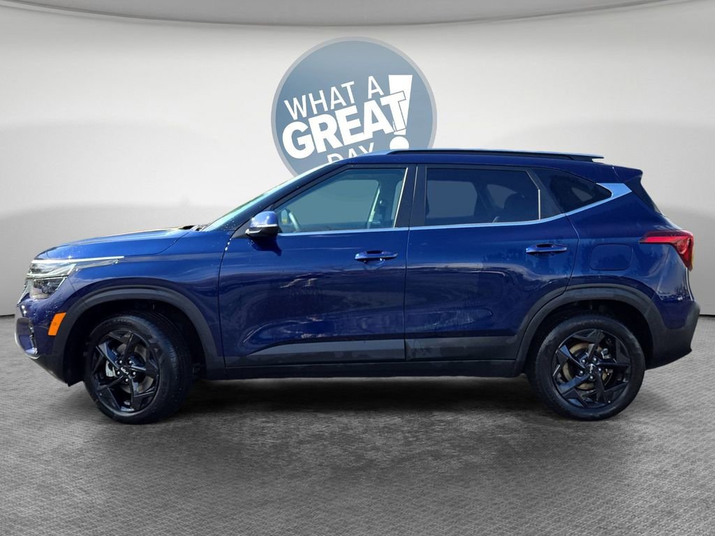 Certified 2026 Kia Seltos EX w/ EX Sunroof Package image 4