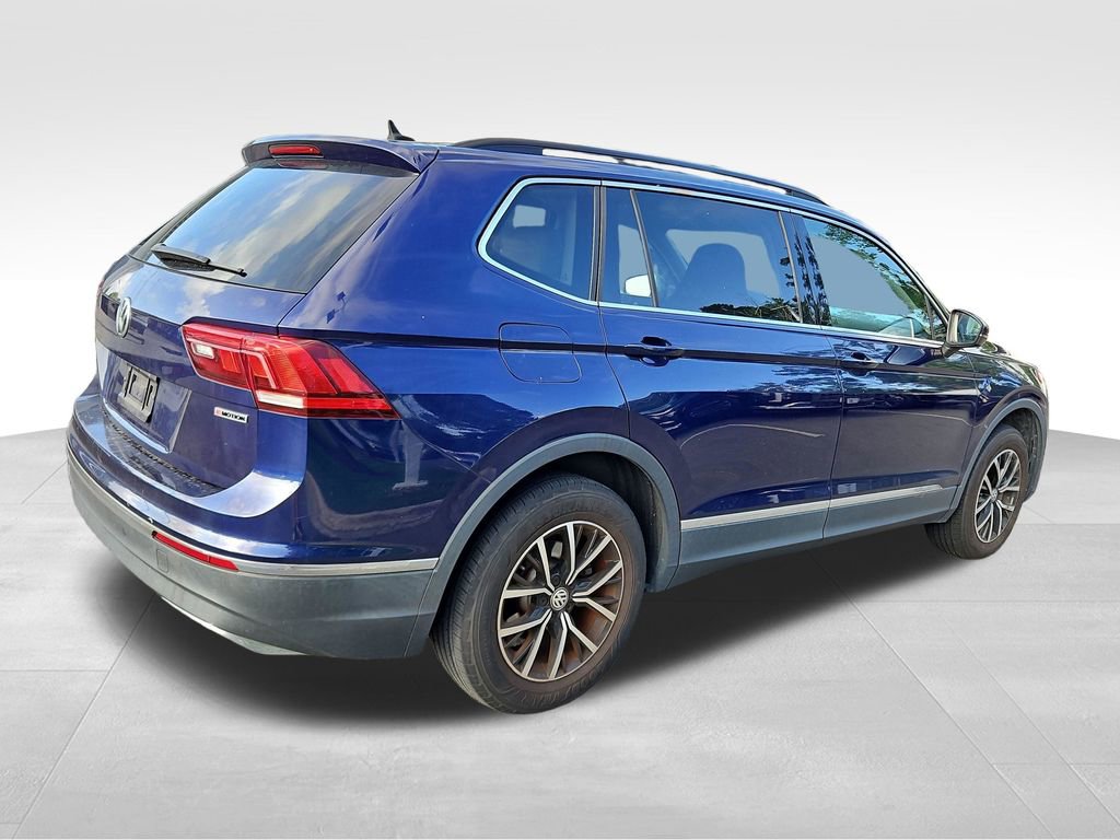 Used 2021 Volkswagen Tiguan SE w/ Panoramic Sunroof Package AWD/4WD image 6