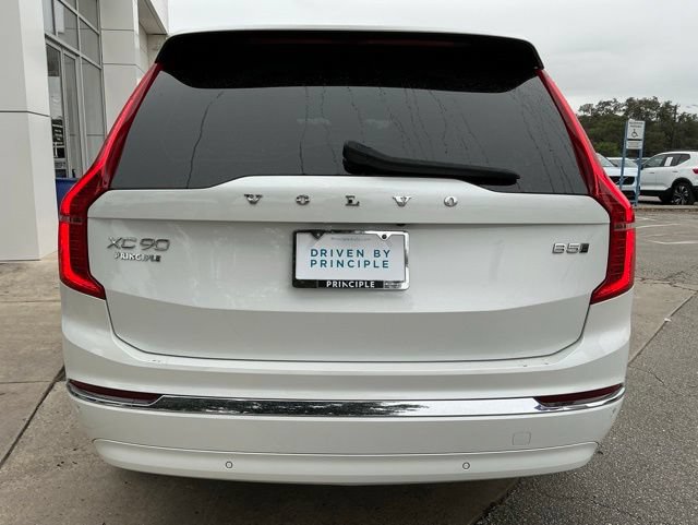 Certified 2025 Volvo XC90 B5 Core AWD/4WD image 8
