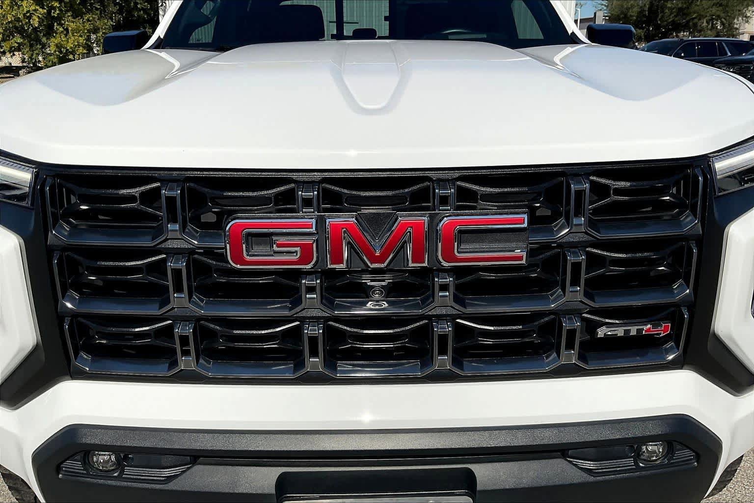 Used 2023 GMC Canyon AT4 w/ AT4 Premium Package AWD/4WD image 30