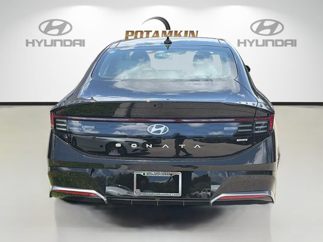 New 2026 Hyundai Sonata Limited FWD image 6