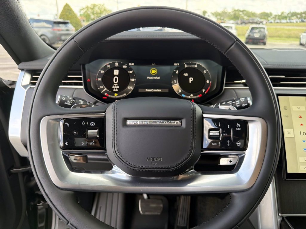 New 2026 Land Rover Range Rover Long Wheelbase SE AWD/4WD image 27