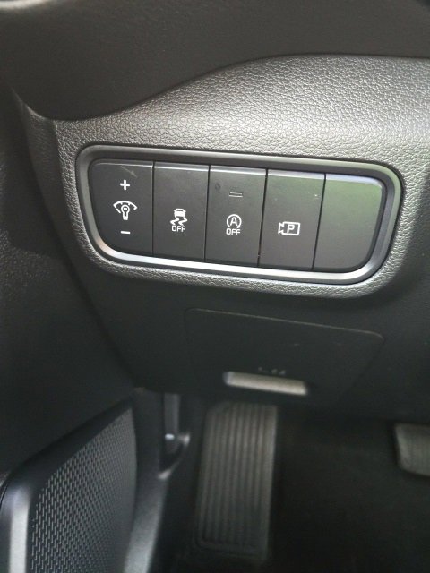 Certified 2023 Kia Soul S image 11