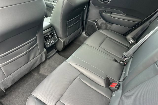 New 2026 Subaru Outback Limited AWD/4WD image 9