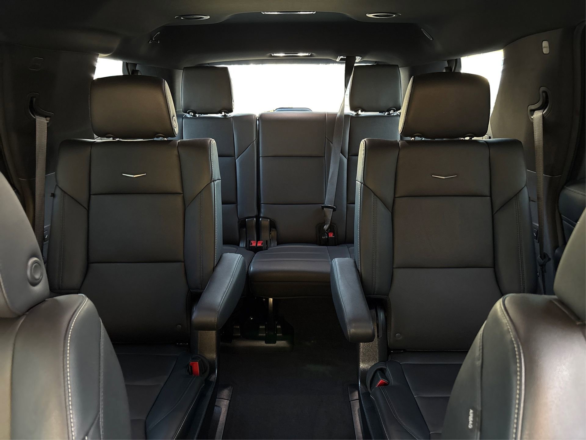 Certified 2024 Cadillac Escalade Luxury image 19