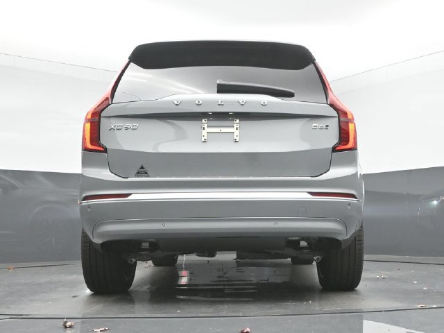 New 2026 Volvo XC90 B6 Plus w/ Protection Package Premier AWD/4WD image 44