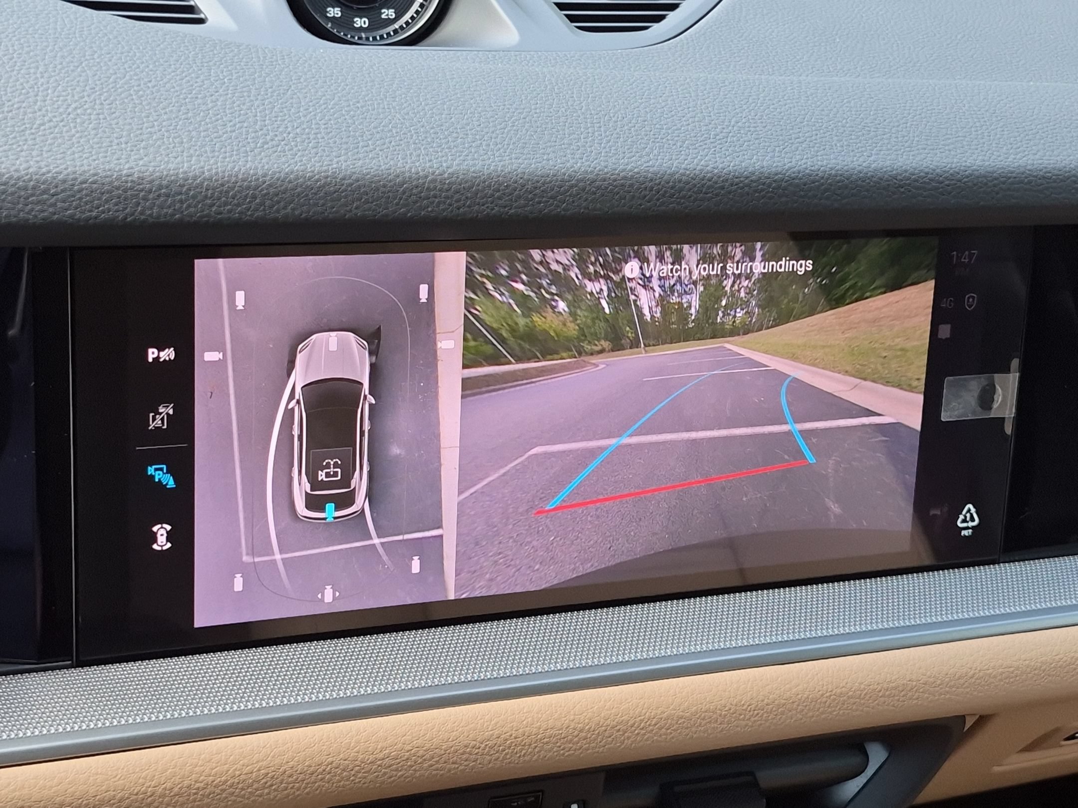 New 2026 Porsche Cayenne Coupe AWD/4WD image 16