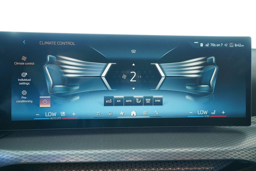 New 2026 BMW 330i Sedan w/ Premium Package image 17