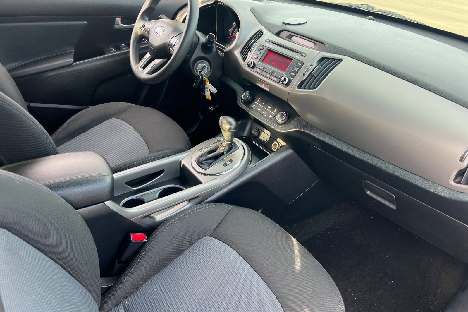 Used 2014 Kia Sportage LX image 13