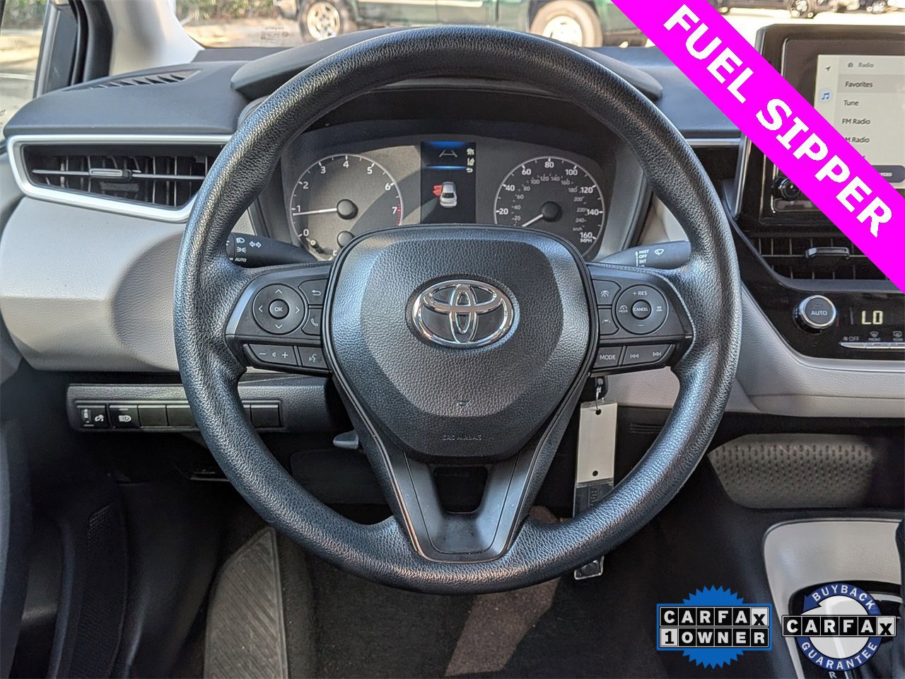 Used 2025 Toyota Corolla LE image 10