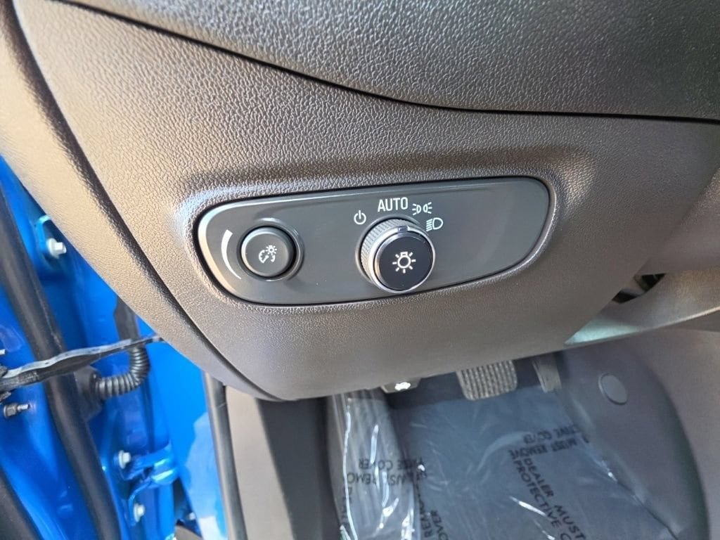 Used 2024 Chevrolet Equinox LT AWD/4WD image 19