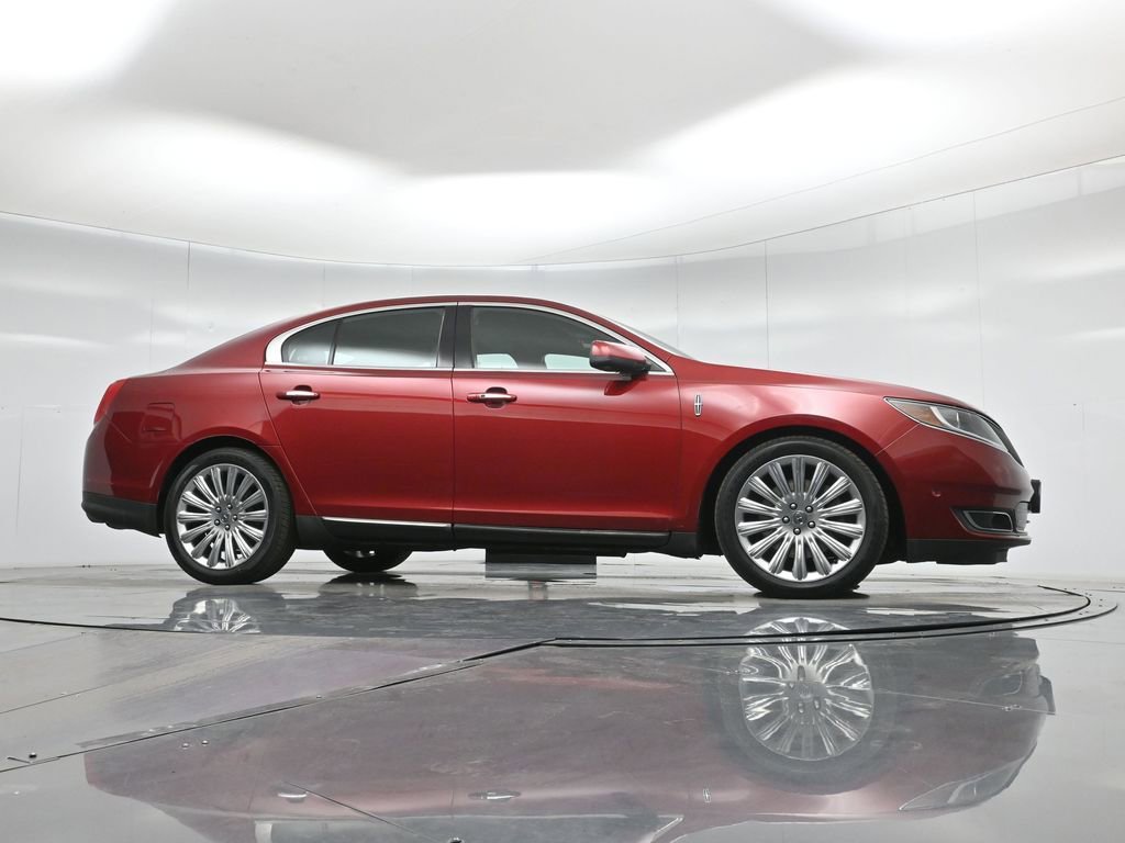Used 2013 Lincoln MKS AWD image 3