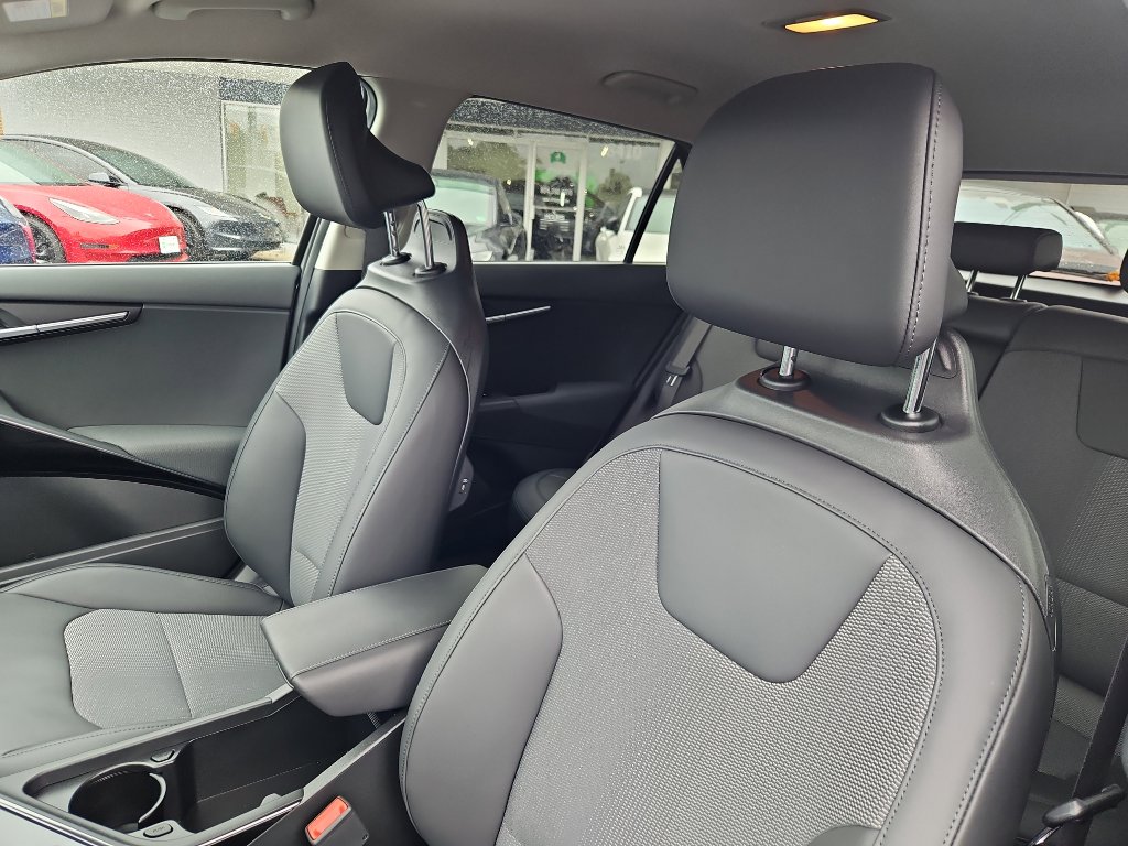 Used 2023 Kia Niro Wind w/ Wind Preserve Package image 25