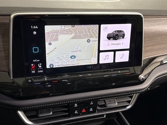 Used 2025 Volkswagen Atlas SEL image 18