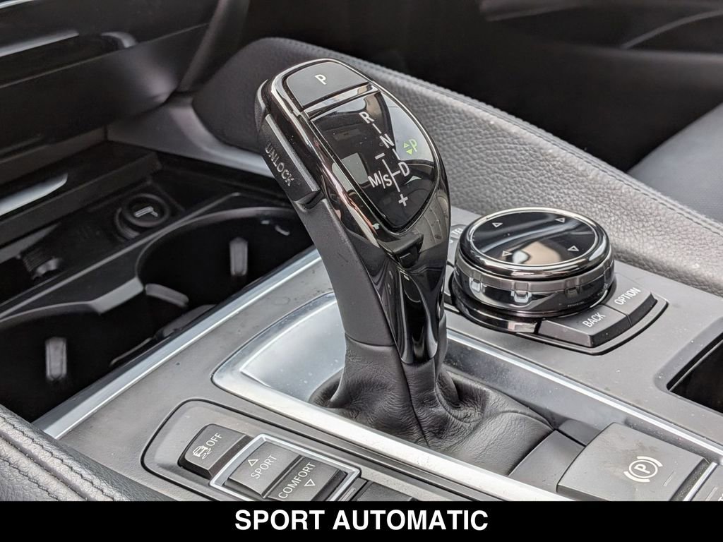 Used 2016 BMW X6 xDrive50i image 9