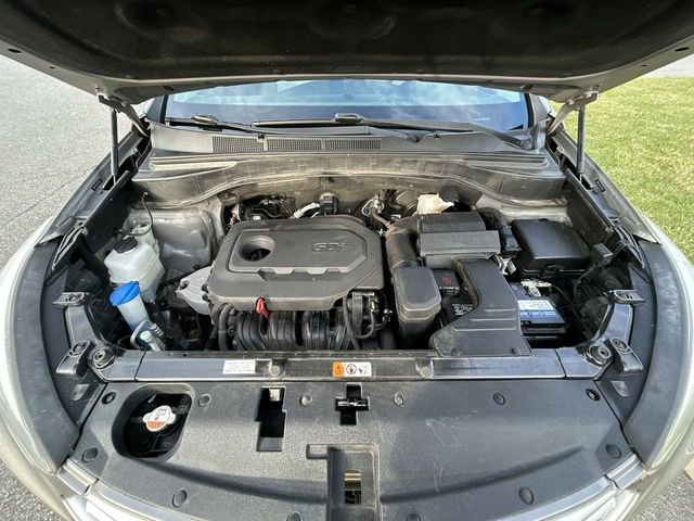 Used 2018 Hyundai Santa Fe Sport image 14