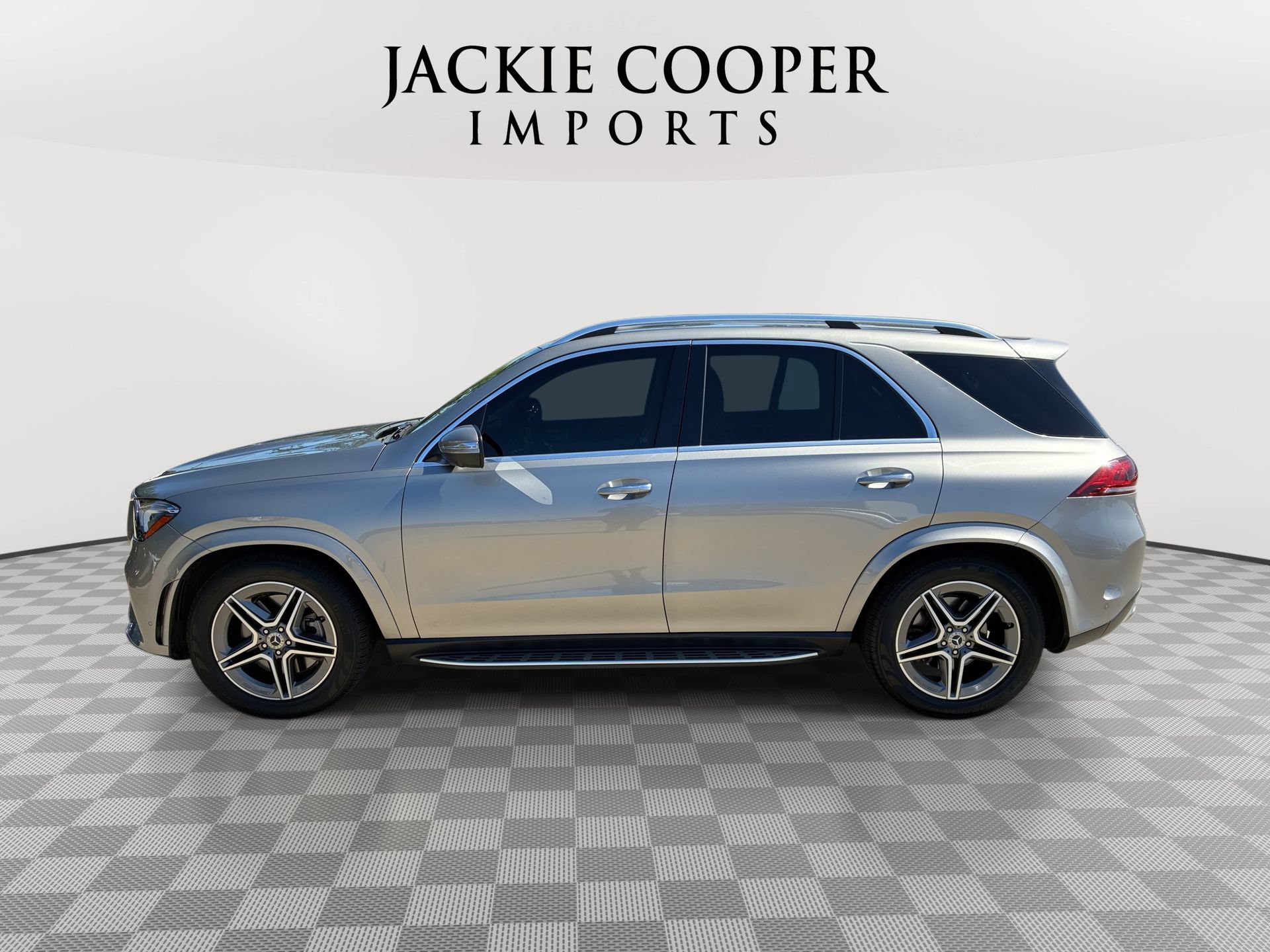 Used 2021 Mercedes-Benz GLE 580 4MATIC image 8