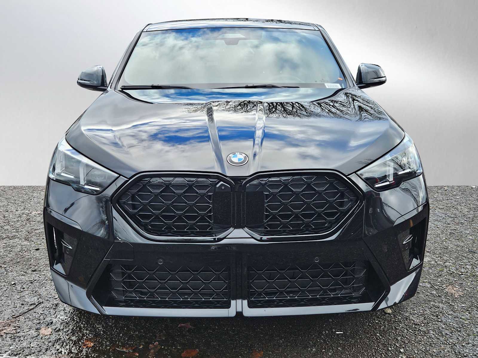 Used 2025 BMW X2 xDrive28i w/ Premium Package image 8