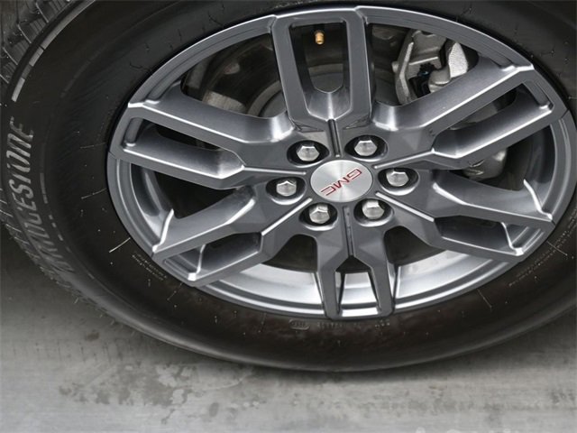 Used 2025 GMC Acadia Elevation image 27