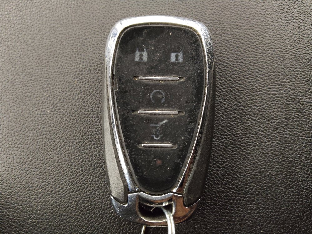 Used 2018 Chevrolet Equinox LT w/ Sun & Infotainment Package image 32