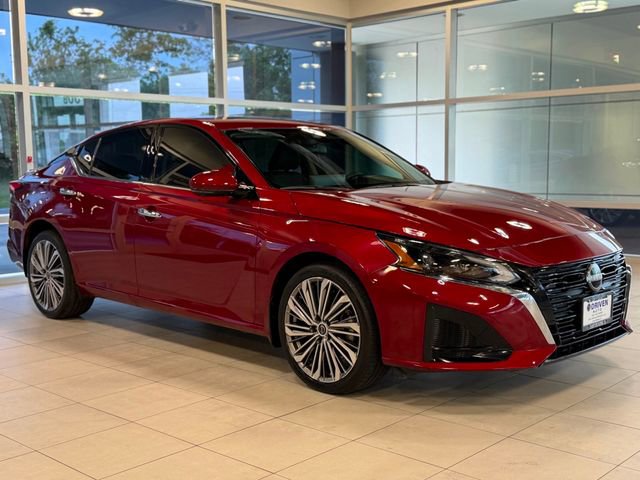 Used 2023 Nissan Altima 2.5 SL AWD/4WD image 5