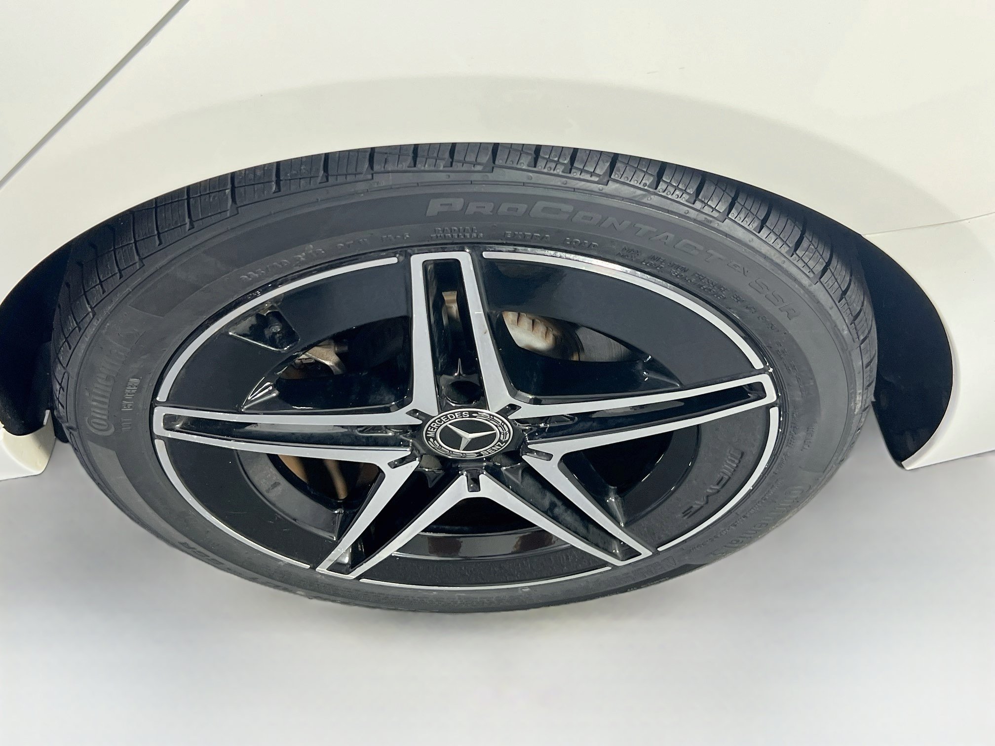 Used 2023 Mercedes-Benz C 300 4MATIC Sedan image 32