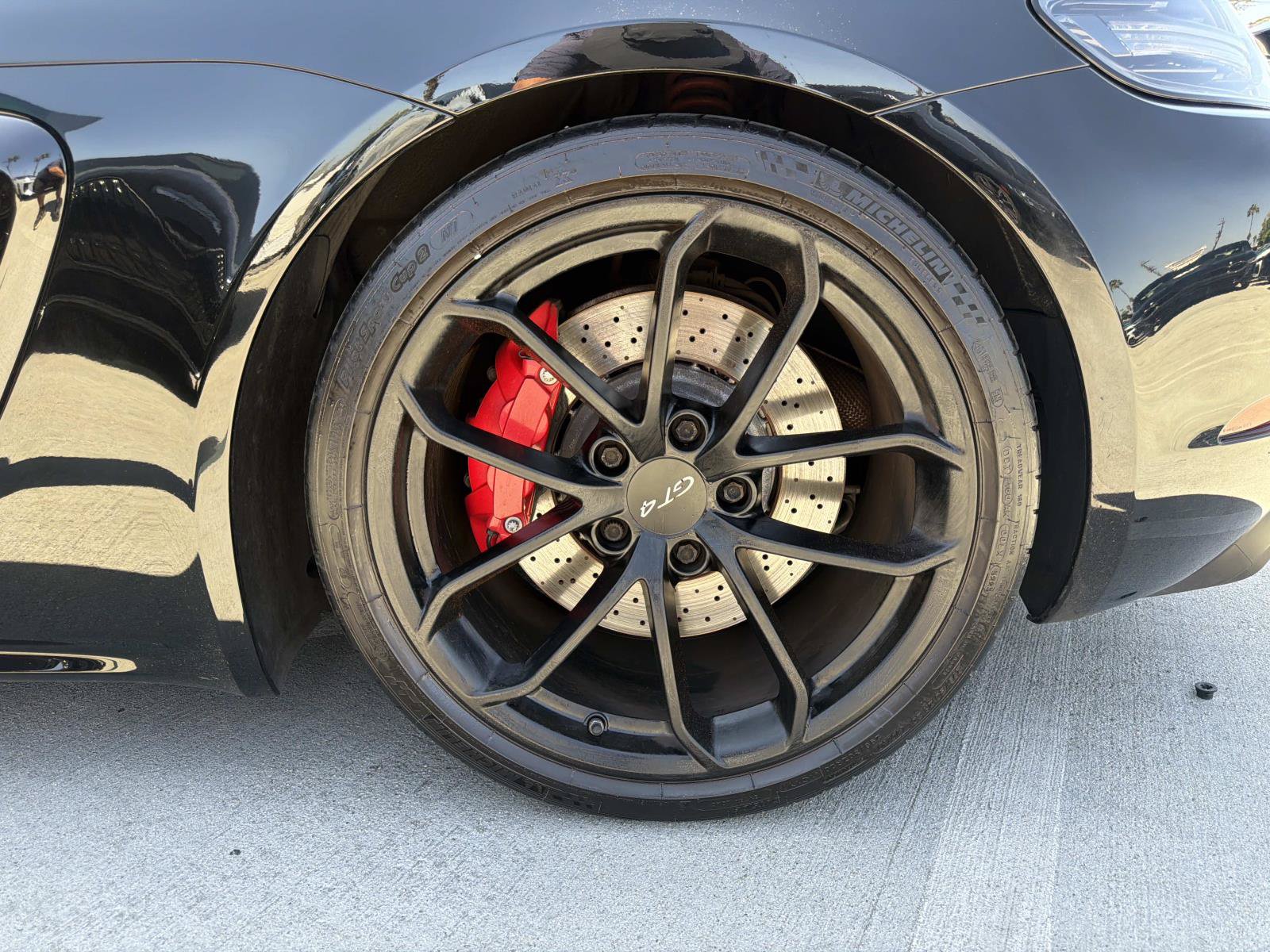 Used 2021 Porsche 718 Cayman GT4 RWD image 6
