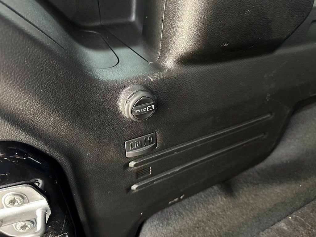 Used 2024 Jeep Wrangler High Altitude image 42