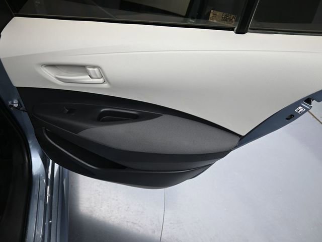 Used 2023 Toyota Corolla LE w/ Carpet Mat Package (TMS) image 32