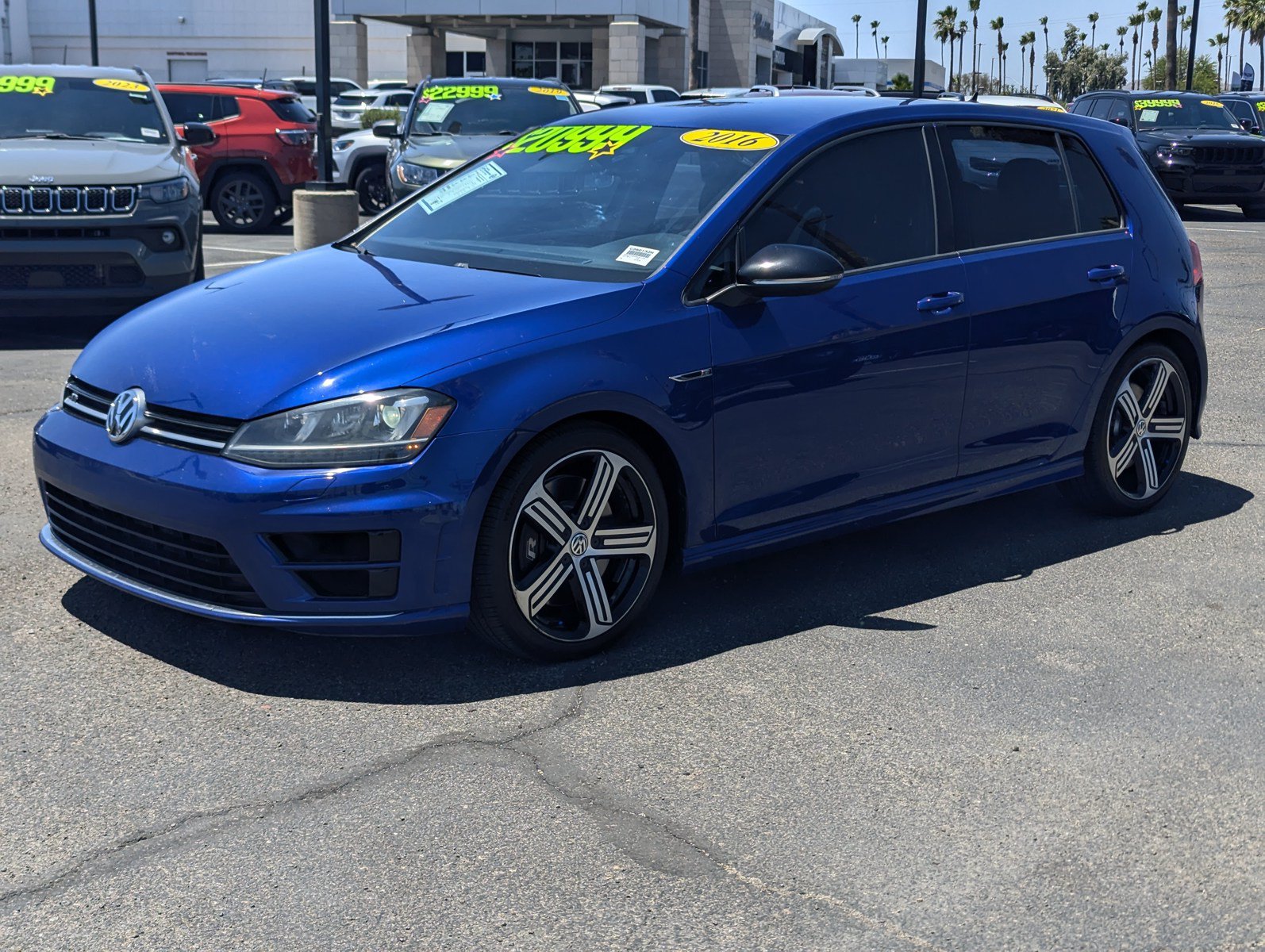 Used 2016 Volkswagen Golf R 4-Door AWD/4WD image 5